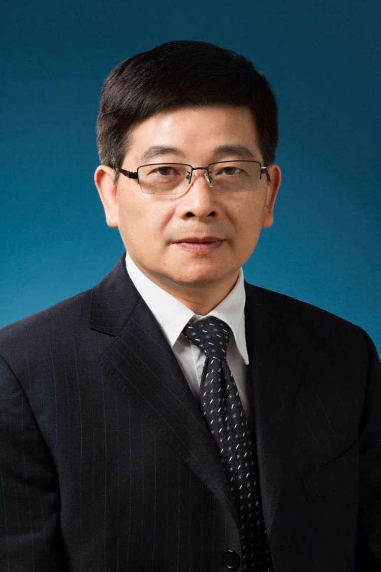 雷鸣.jpg